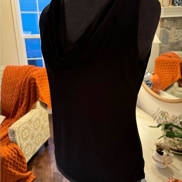 Elegant Black Tank Top (med) - Picture 2 of 4